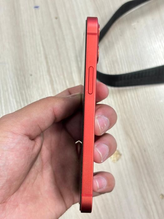 iPhone 12 mini red