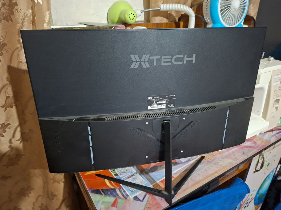 XTECH 27 manitor 180грц