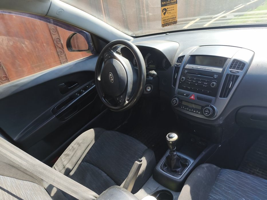 Vând mașină Kia Ceed  1,6 crdi 2008