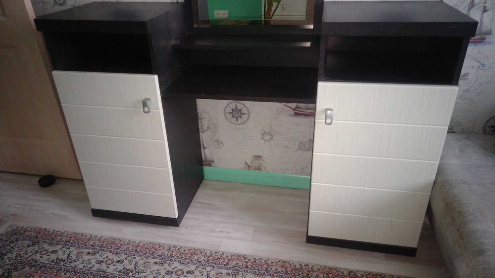 Туалетный столик