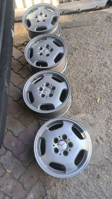 Продам диски на Мерседес