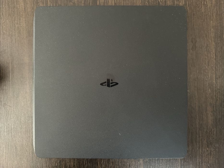 продам sony ps 4 slim