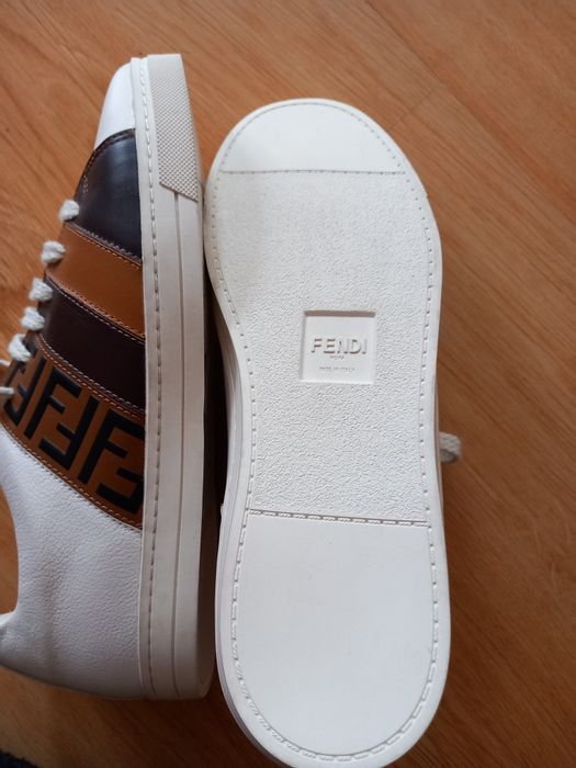 Louis Vuitton Fendi кецове