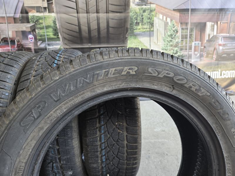 235/55/18 DUNLOP 4бр