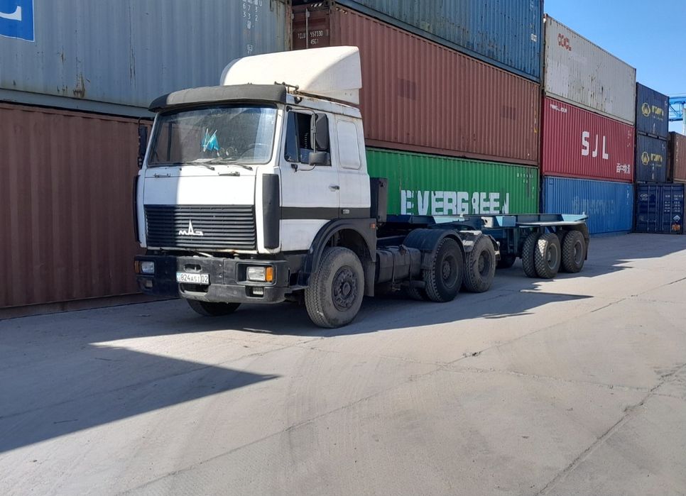 Маз тягачь с прицепом