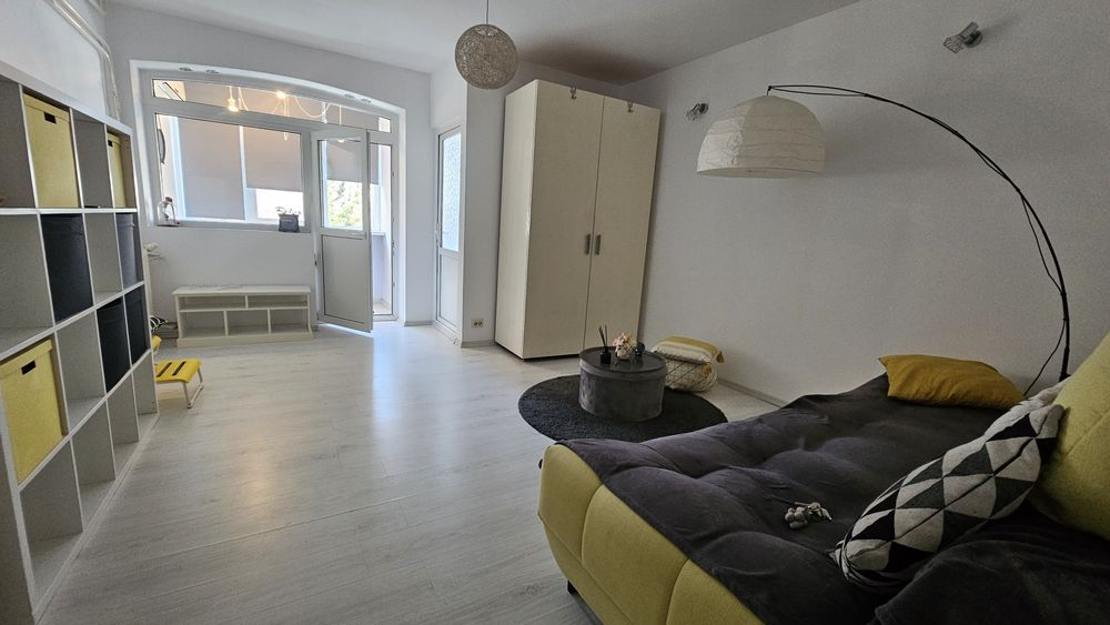 Închiriere Garsoniera Drumul Taberei, etaj 4/8, disponibil imediat