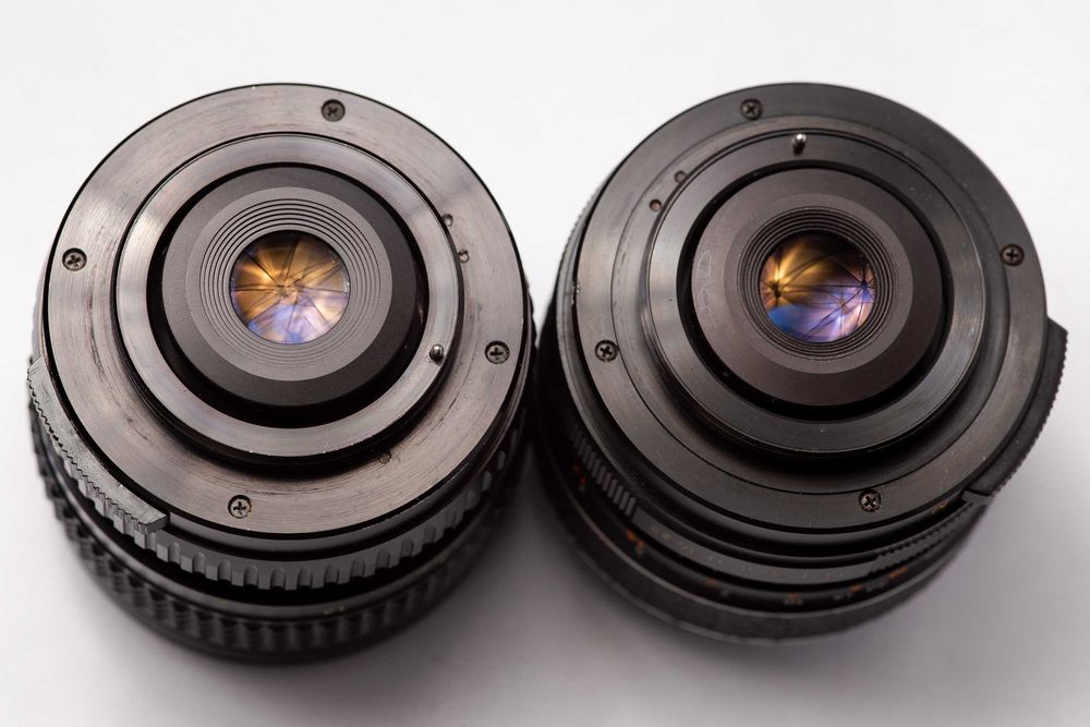 обективи М42 -  Auto Revuenon 35/2.8 и Pentacon 50/1.8