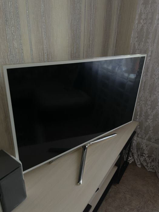 Комплект телевизор Samsung 46" (117 см) 3D + андроид + 3 пары очков