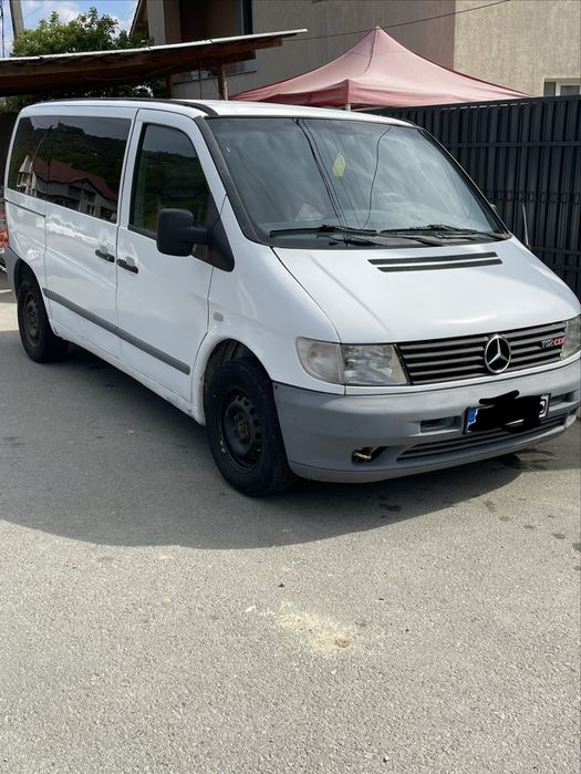 Vand sau schimb  Mercedes Vito 112 CDI