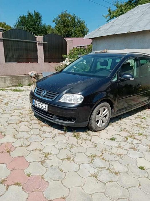 VOLKSWAGEN Touran 2004 — imagine 4