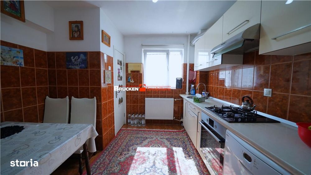 3 camere | 2 bai | 3 balcoane | etaj 48 | Rogerius — fotografia 1