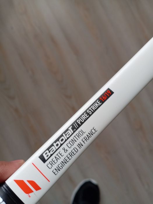 Babolat Pure Strike 98 2024