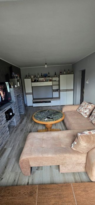 Vând apartament 2 camere Aluminei