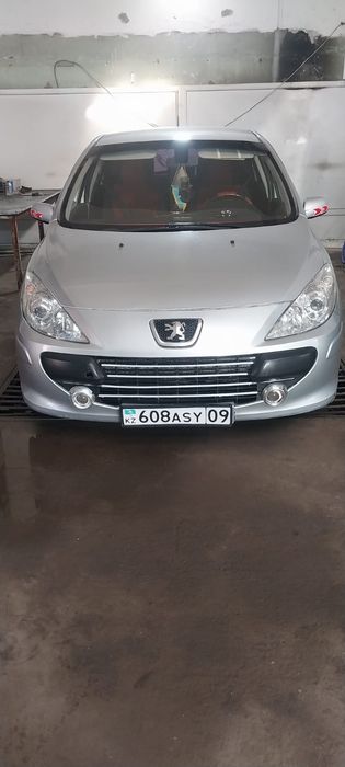Продаётся пежо 307