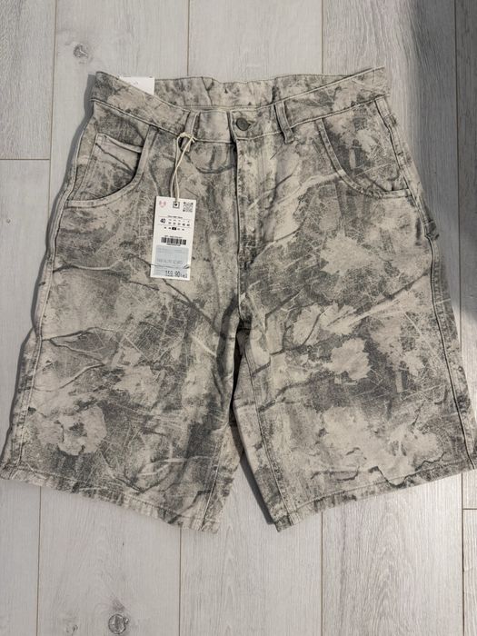 Pantaloni scurti Zara