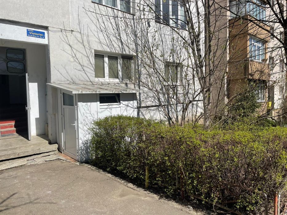 Apartament 2 camere decomandat cartier Obcini