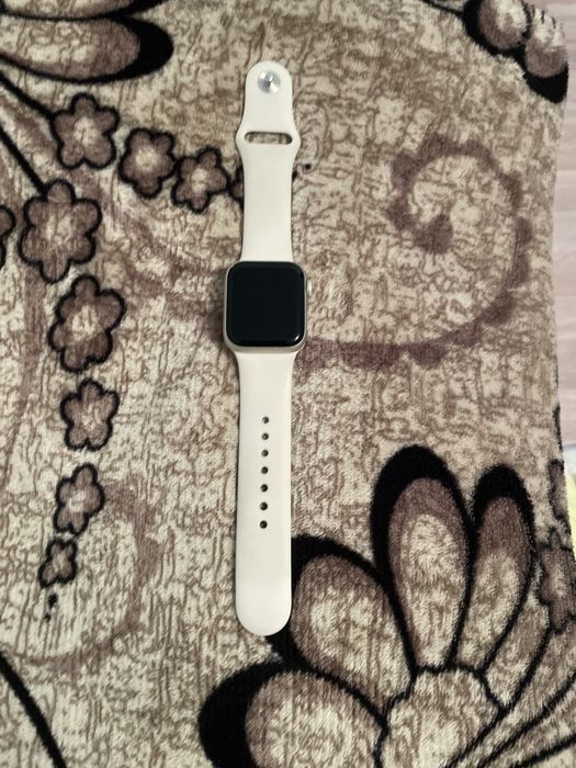 Часы Эпл вотч 2024