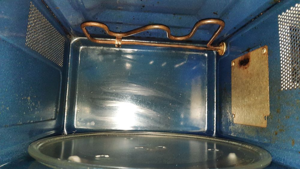 Продам микроволновую печь