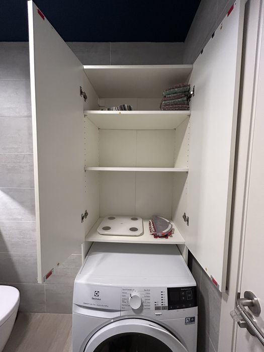 Dulap mașină de spălat IKEA NYSJÖN – alb bej, stare foarte bună