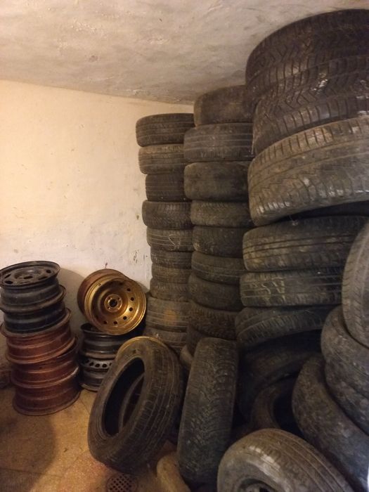 Jenti pe 16 jenti pe 15 jenti pe 16 mai înguste preț 50 bucata janta