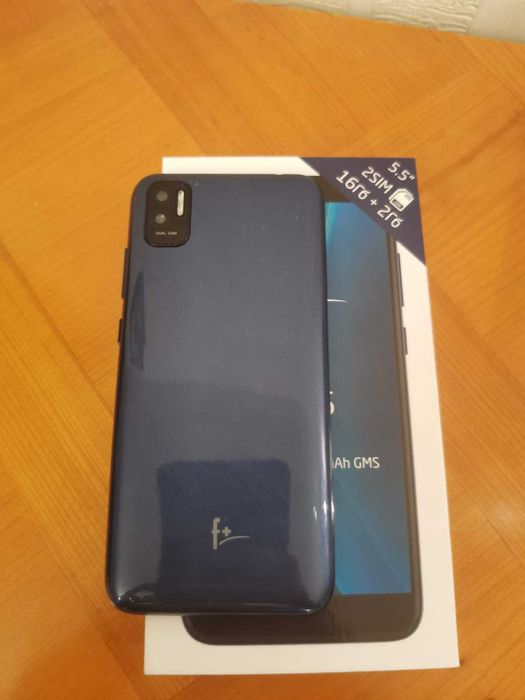 Новый смартфон Fly