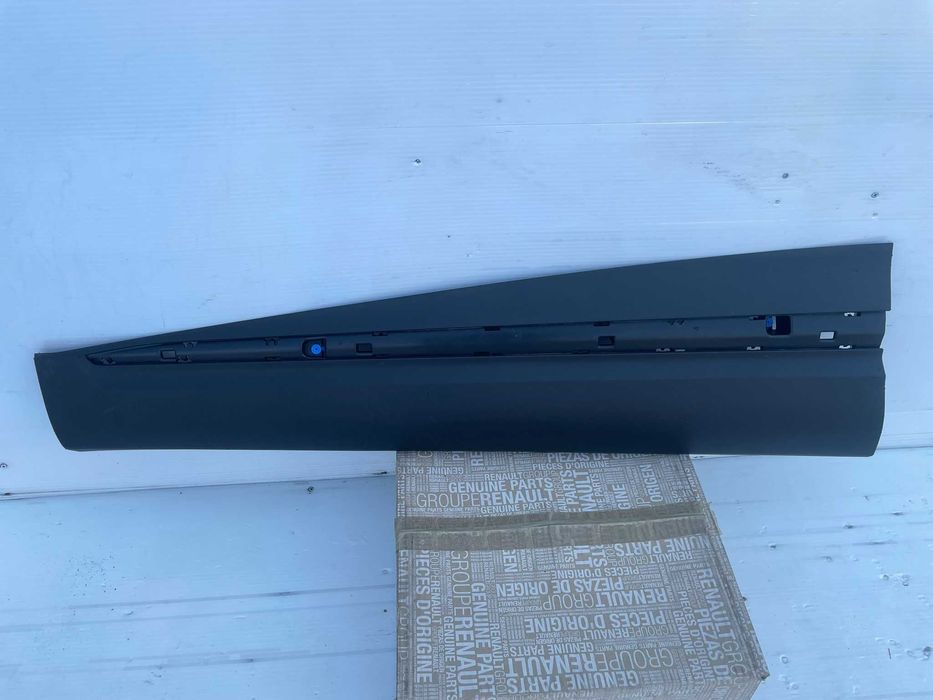 Bandou usa stanga fata Renault Kadjar 2016+ nou original Renault