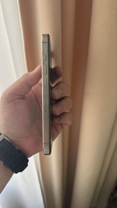 Iphone 16 pro серый 256