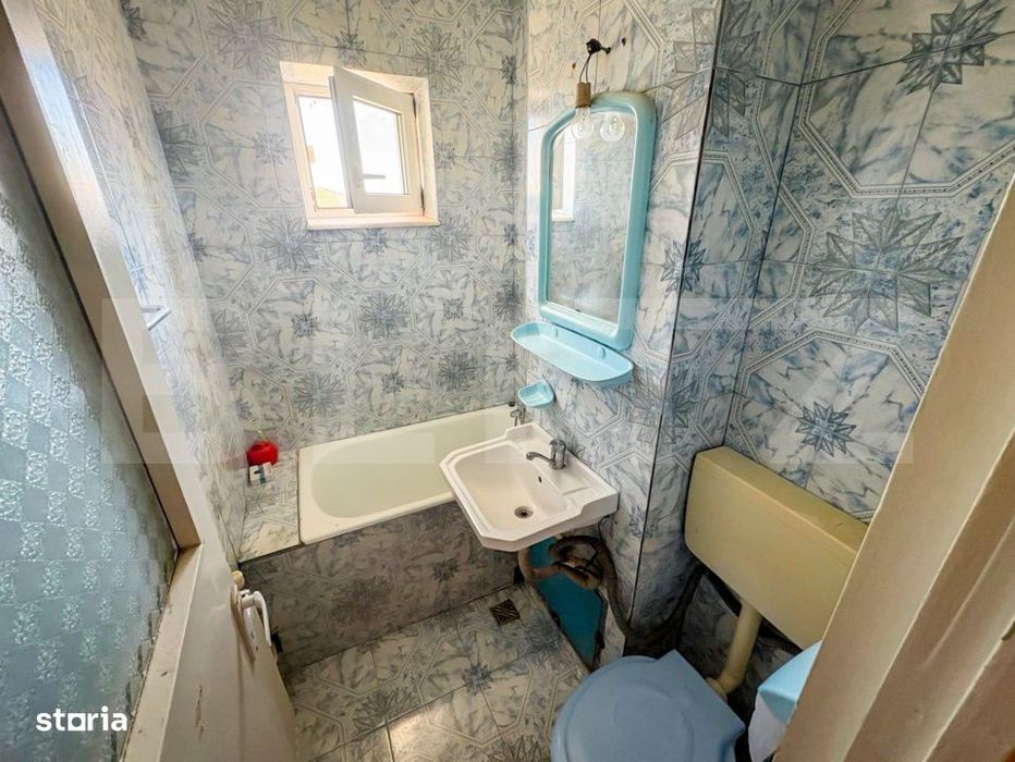 Apartament 3 Camere Semi-Decomandat 42.000 Eur