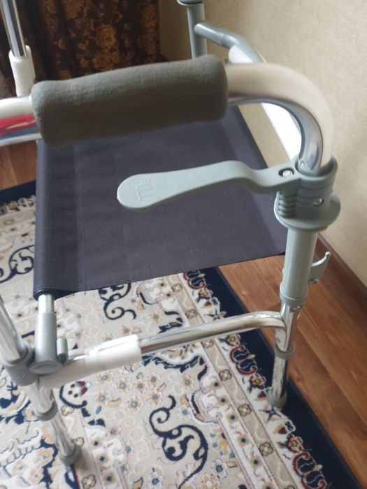 Ходунки для взрослых регулируемые