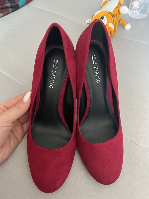 Продам туфли