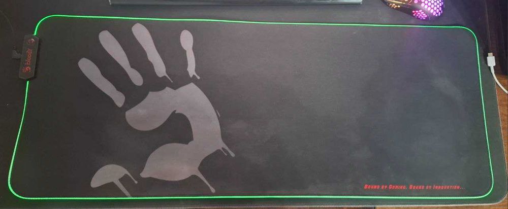 Коврик с RGB для мыши