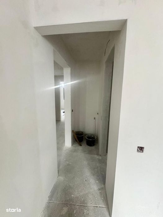 Apartament 4 camere de vânzare – Bd. București — fotografia 2