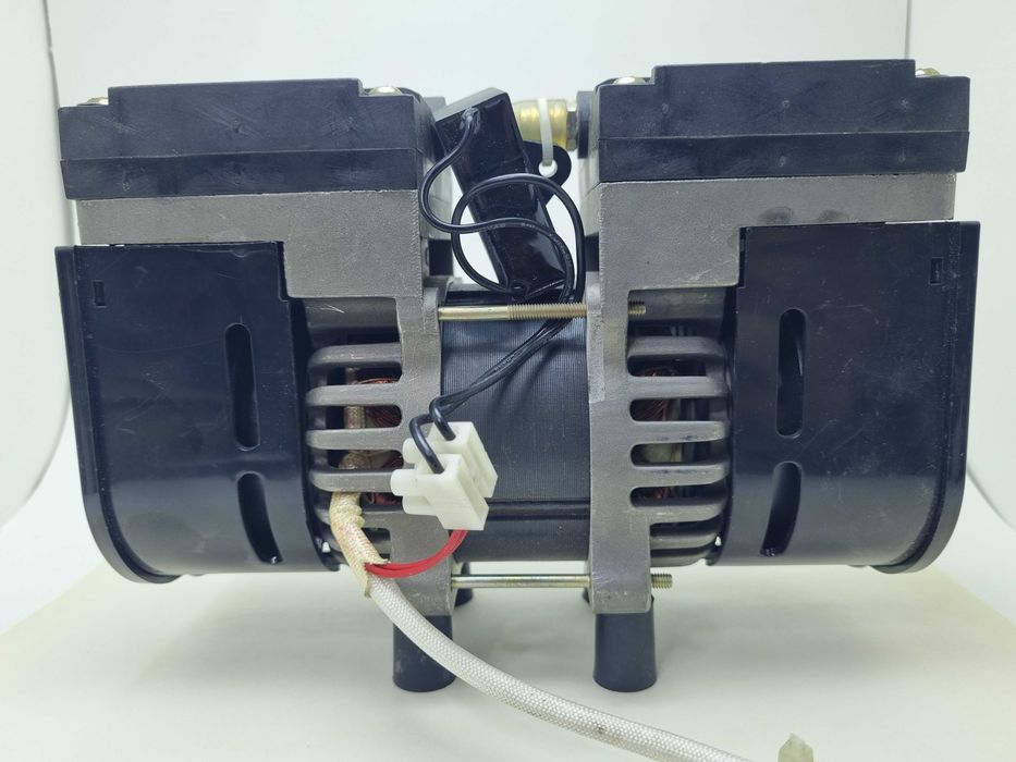 Вакуум помпа Diaphragm Vacuum Pump TC-100 AC Series