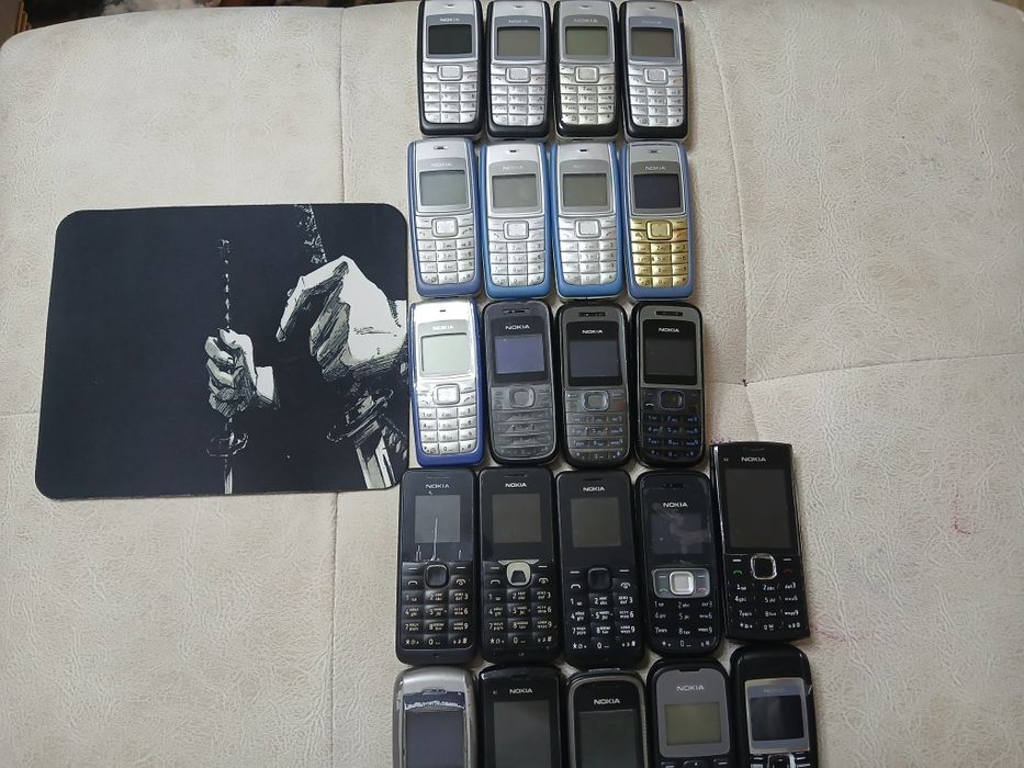 Assalom alekum Telefonlar sotiladi Alo aloga zor aloqaga