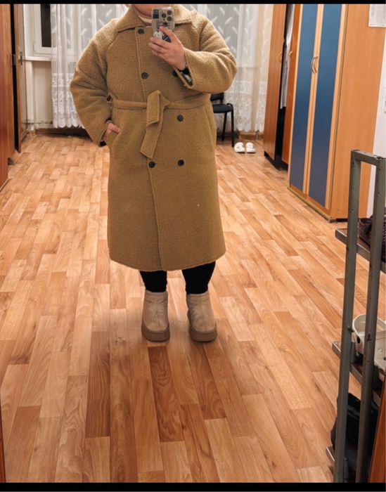 Продам шубку размер 50-52)одевала пару раз