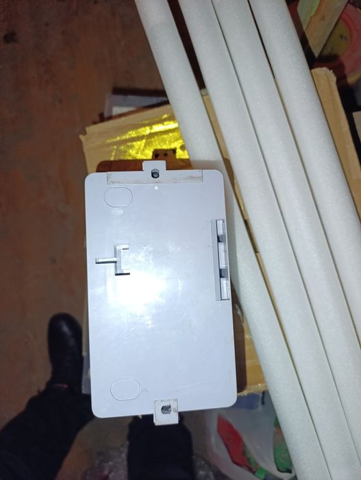 Контактор КМИ ...