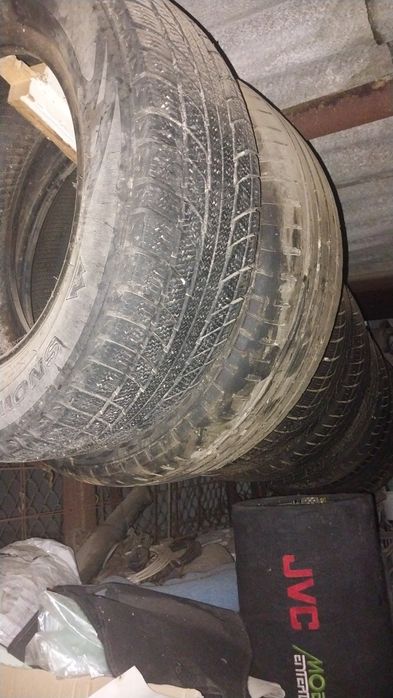 Продам зимние шины