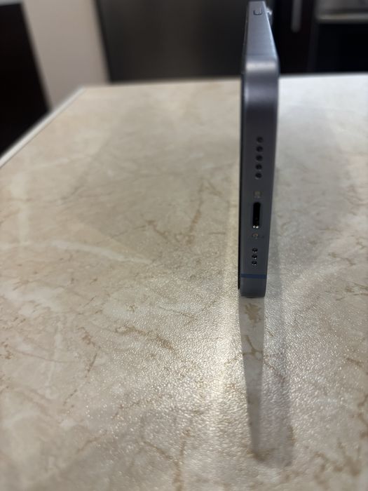 IPhone 14 не различим от нов