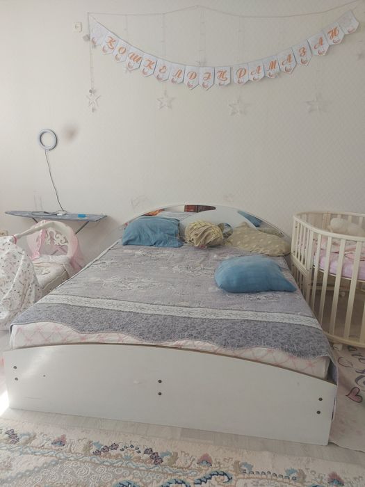 Продам диваны и кровать