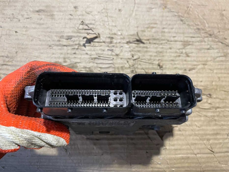 Компютър Двигател ECU SUZUKI SX4 S-Cross JY 2018 998ccm