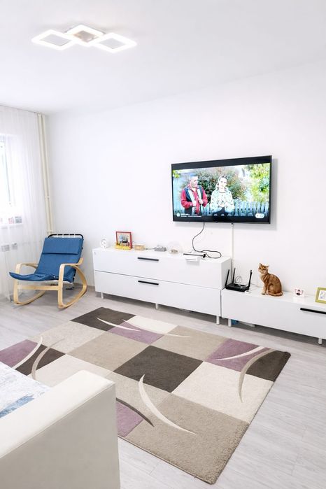 Proprietar vând apartament 3 camere Bulevardul  Bucuresti