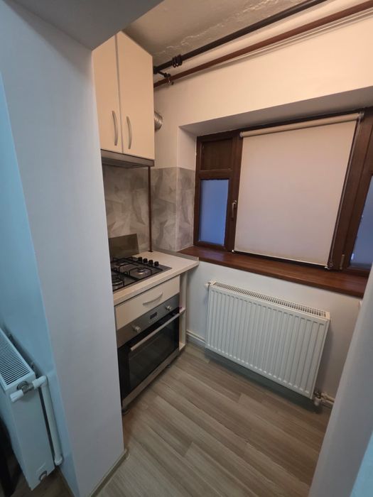 Inchiriez apartament 2 camere