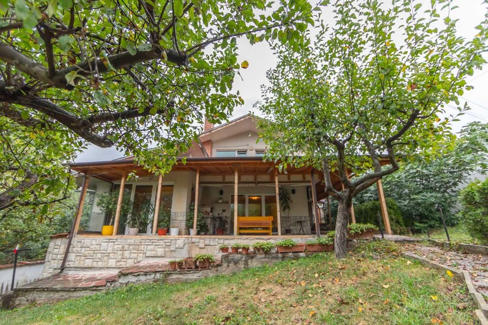 Дава се под наем Къща в София, в.з. Малинова долина - 375 кв.м за 1650 € - Снимка #12