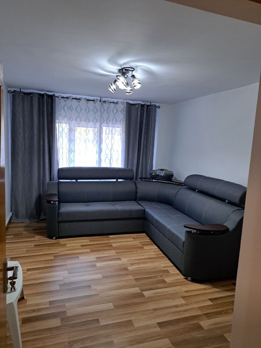 V Nd Apartament Camere Alexandria Olx Ro