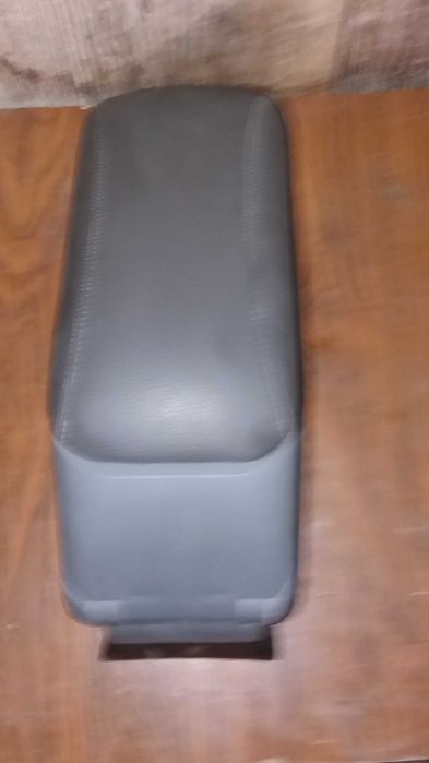 Продам подлокотник