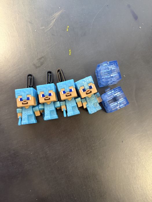 Обмен фигурок kinder joy minecraft