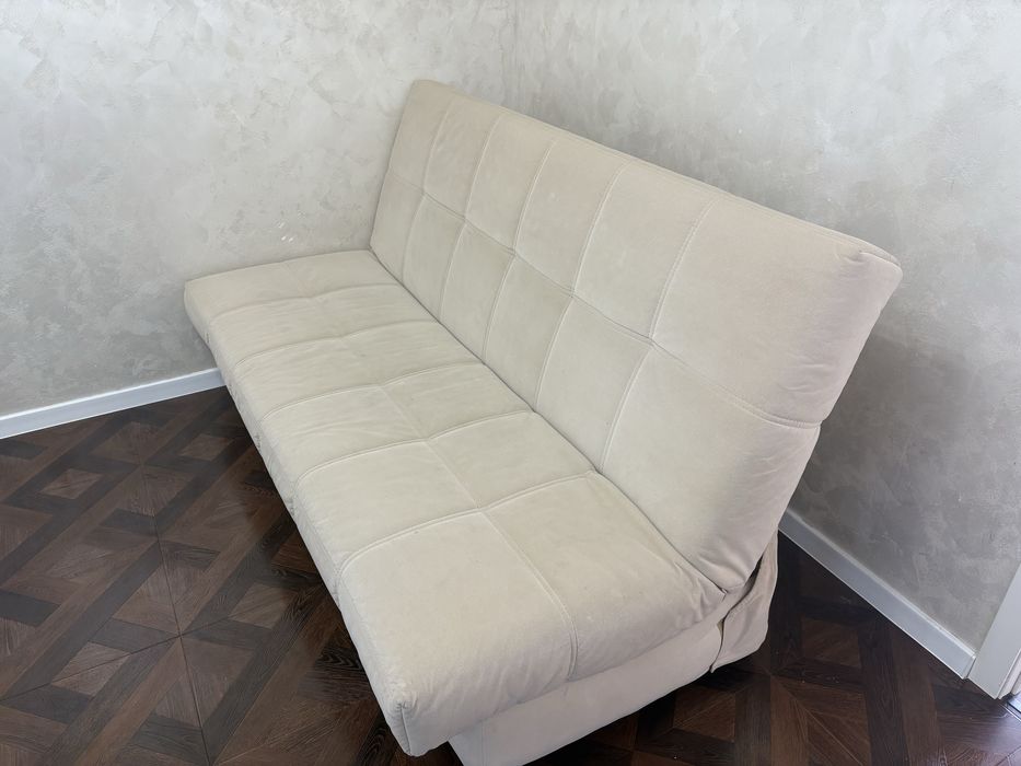 Продам диван 2 метра