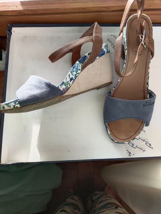 Босоножки б/у лето