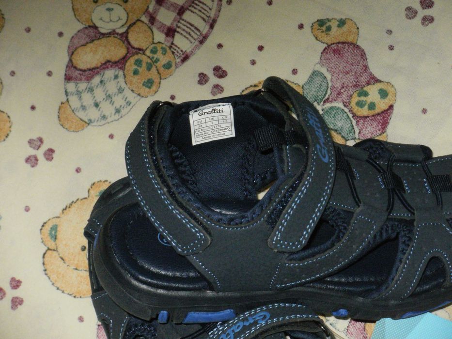 GRAFFITI нови детски сандали 33