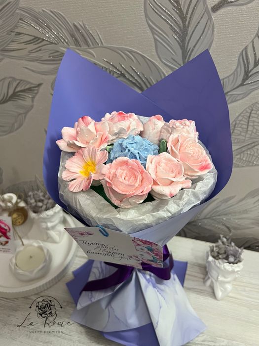 Букеты цветов из зефира сирень тюльпаны розы лилии